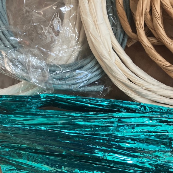 Crafting paper ribbon bundle: Multicolor Crafting Twine Set - Picture 7 of 13